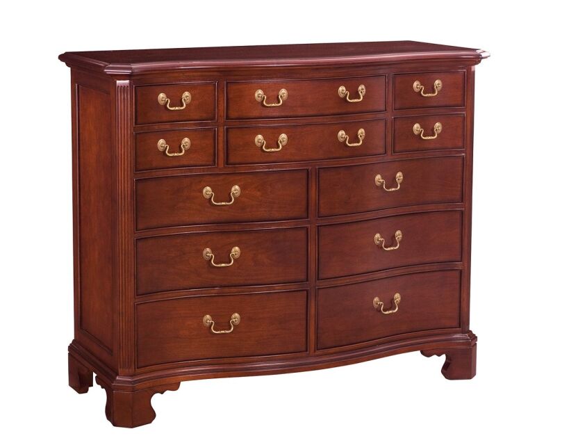 DRESSING CHEST